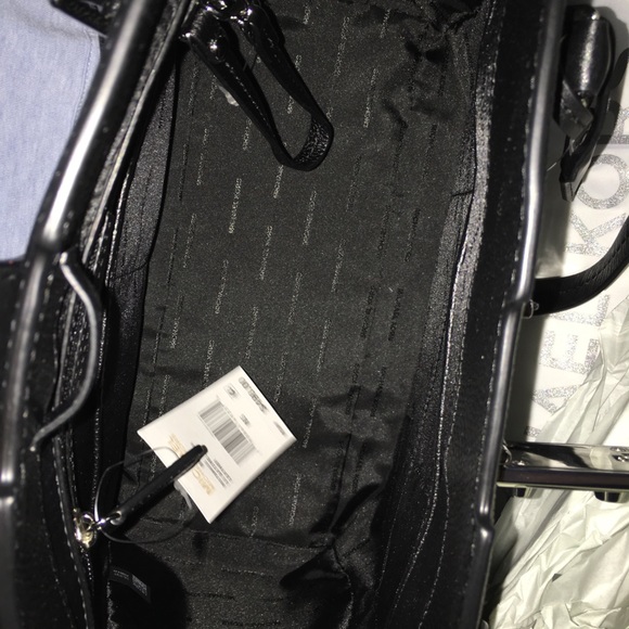 Michael Kors Bond Large Satchel 2 in 1 - Picture 7 of 8